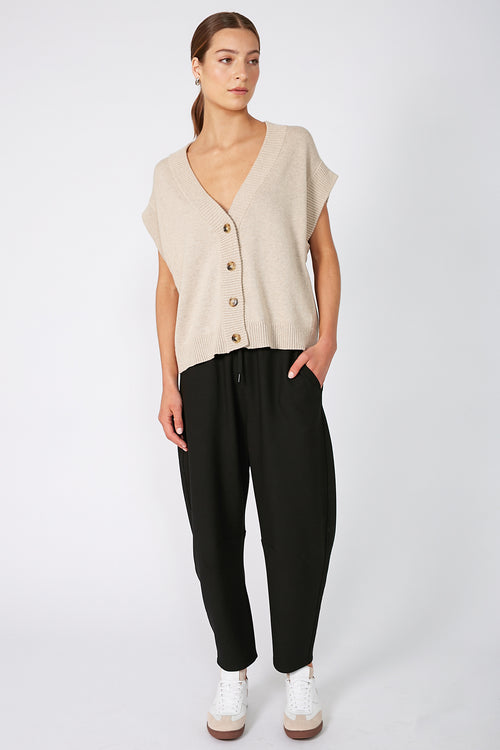 expect button vest / natural marle