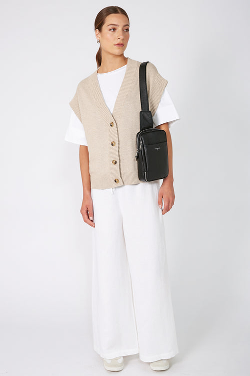 expect button vest / natural marle