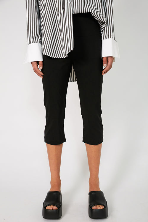 key capri pant / black