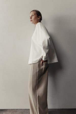 sear pintuck pant / sand