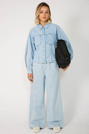 respite crop denim jacket / faded blue denim