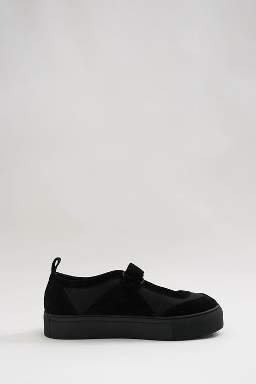 tab kicks / black