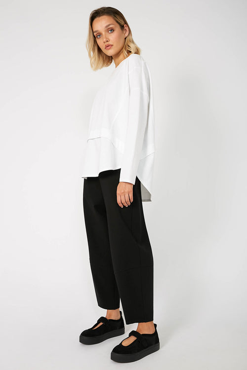 tab kicks / black