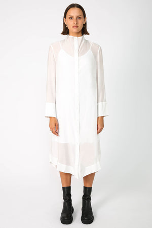 tint dress / white