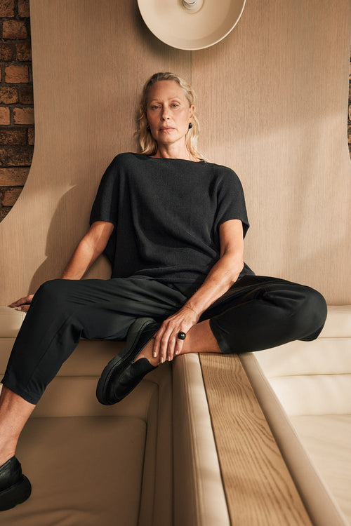 sphere sweater / black