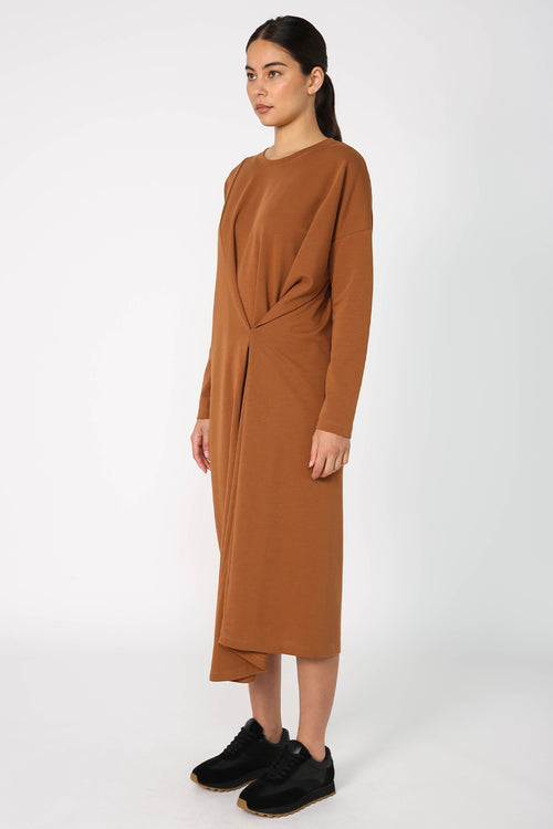 evolve midi dress / toffee brown