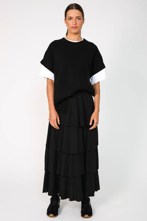 balcony skirt / black