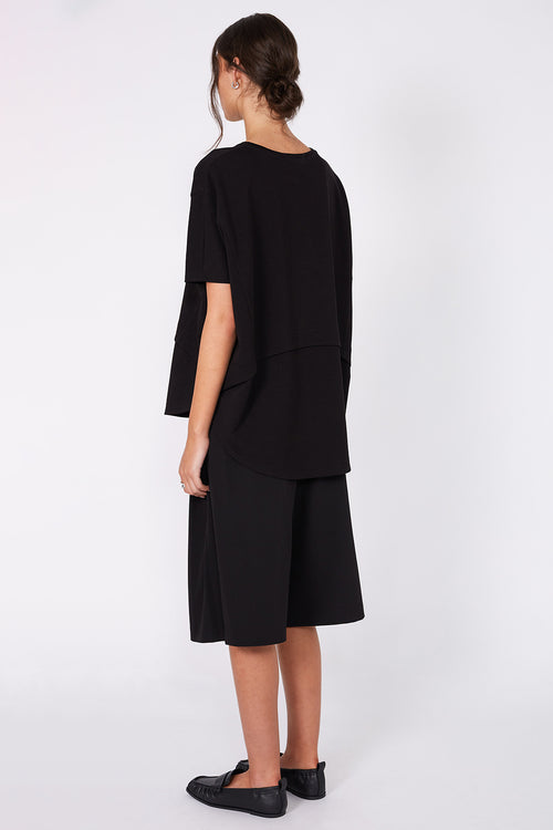 overturn tee / black