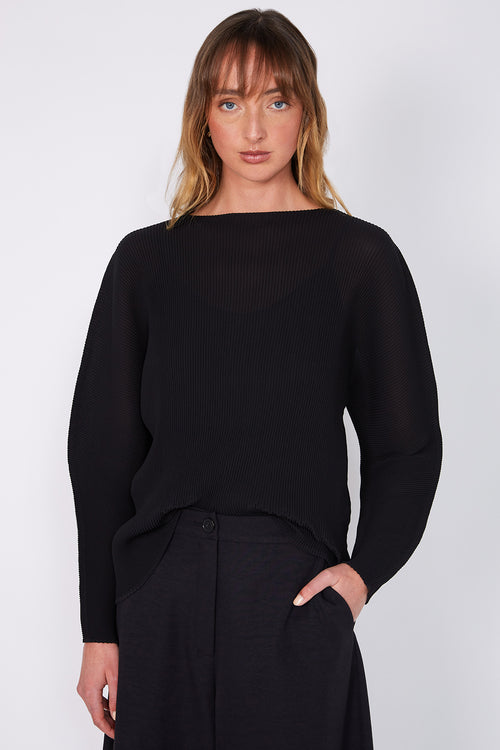pleat curve top / black