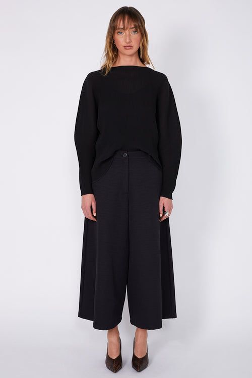 pleat curve top / black