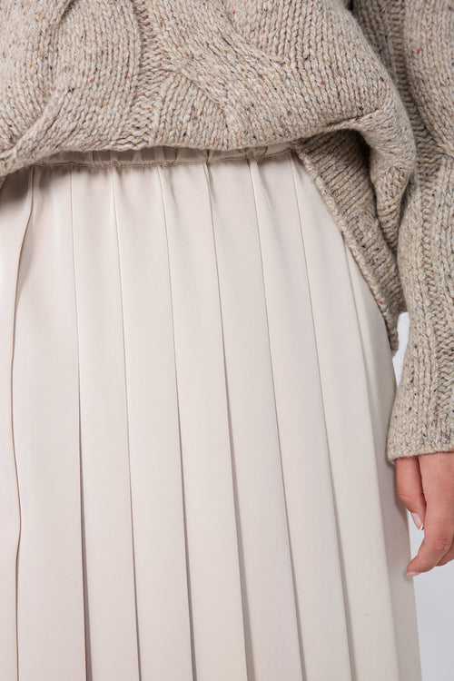 pleating skirt / sand mist