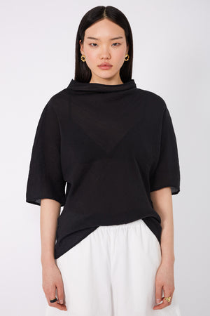 prime top / black