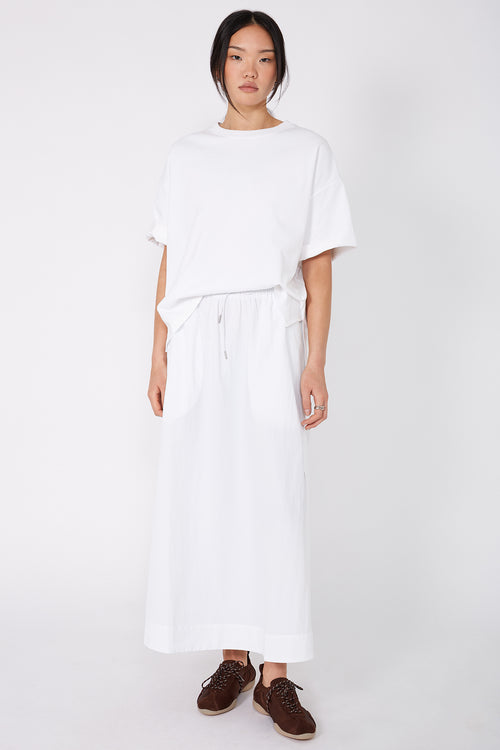 reached skirt / white