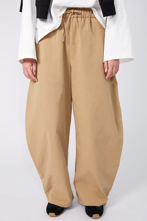 recede pant / camel