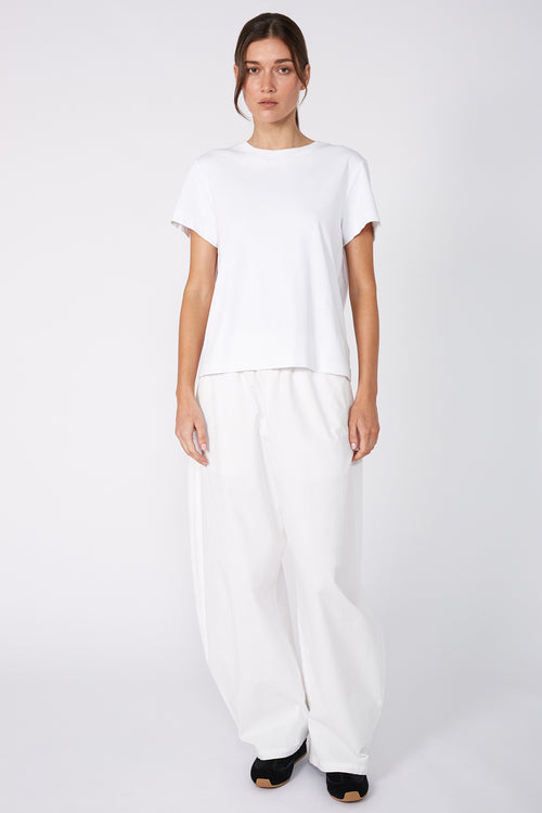 refine short sleeve tee / white