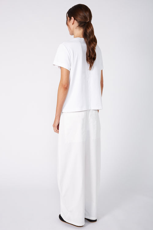 refine short sleeve tee / white