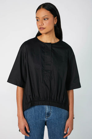 scope short sleeve top / black