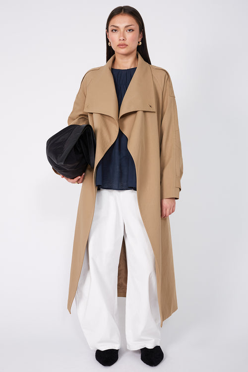 section top / navy