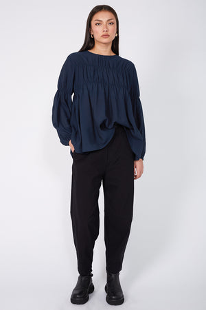 section top / navy