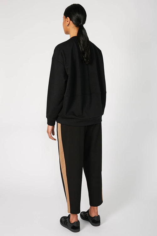 initial line sweat / black