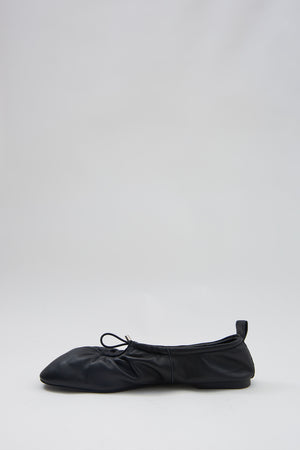 studio ballet flat / black