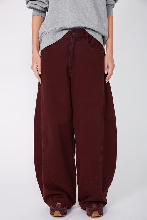summit jean / dark sangria red