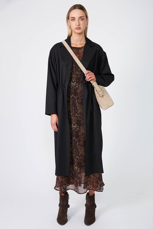 sway trench / black