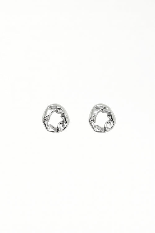 textured earring / silver