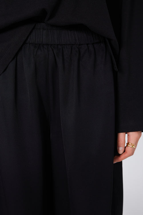 toast short / black