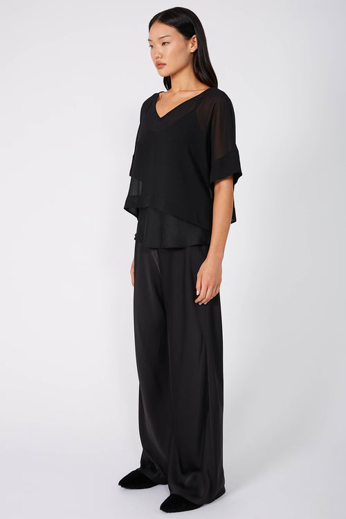 V neck followed crop / black