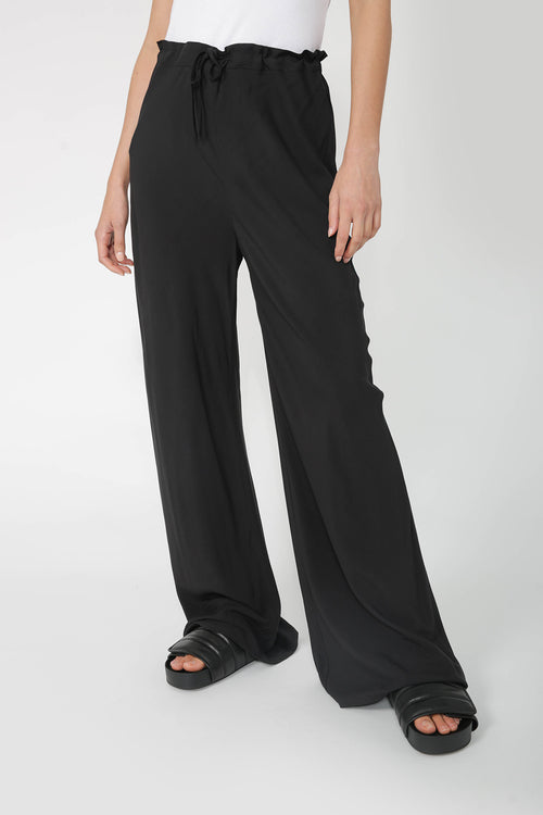 frame bias pant / black