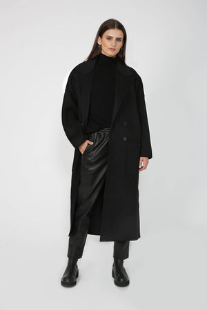 jubilee coat / black