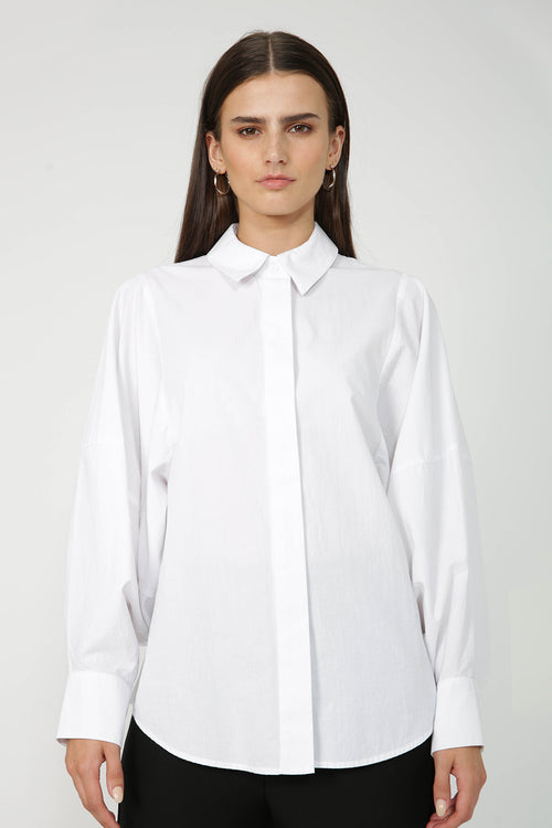 magnify shirt / white