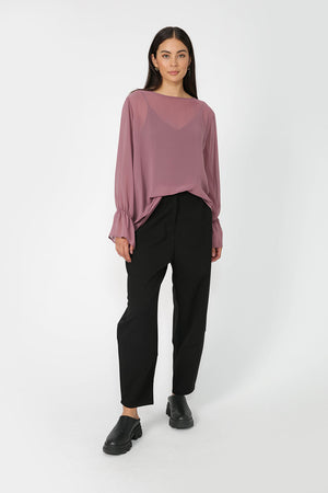 wondering top / dark rose pink